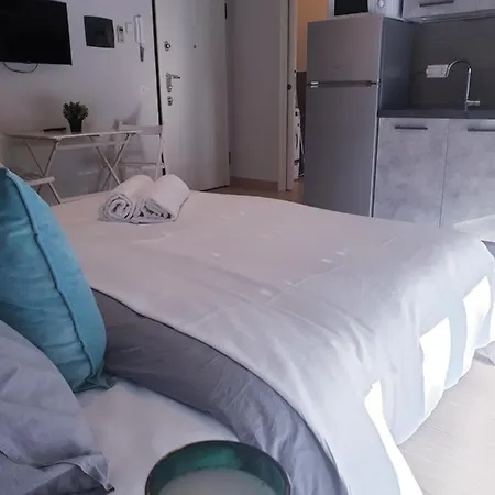 Michelangelo Con Parcheggio Gratuito In Loco E Self Check In Lägenhetshotell Cormano