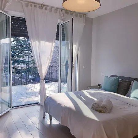 Aparthotel Michelangelo Con Parcheggio Gratuito In Loco E Self Check In *